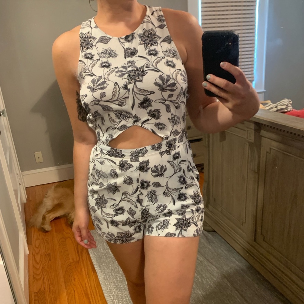 Short romper